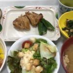 食堂ランチで久しぶりに会えたスタッフと、美味しく食べれた-313日目ボディメイク報告です-